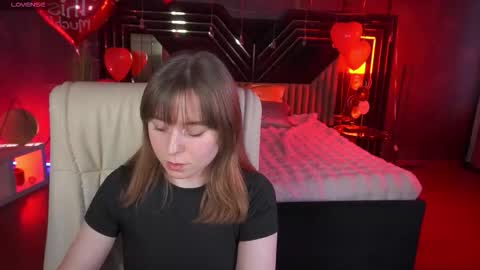 Snapshot of sofialuxuryy chatting on February 2026 02:24:02 PM SofiaLuxuryy online show from February 2026 02:24:02 PM