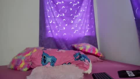 Sofia online show from January 2025 09:57:01 PM