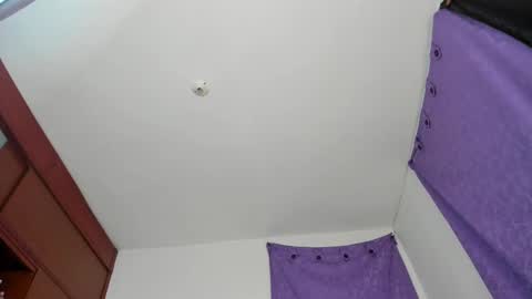 Sofia online show from March 2025 10:24:02 AM