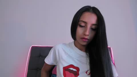 Sofia online show from March 2025 10:48:02 PM