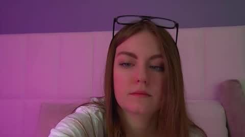 Snapshot of sofiasarvain chatting on February 2026 06:33:02 PM Sofia online show from February 2026 06:33:02 PM