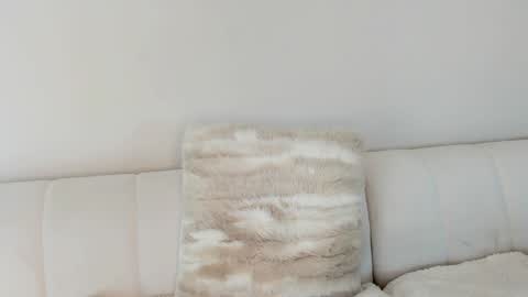 SOFIA   online show from December 2024 08:37:01 PM