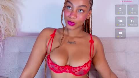 Snapshot of sofiastanley chatting on February 2026 01:01:02 PM Sofia Stanley online show from February 2026 01:01:02 PM