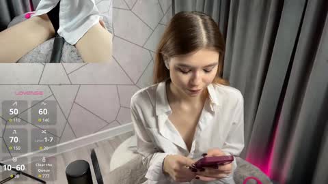 Sofia online show from January 2025 09:28:01 AM