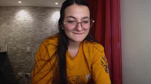 Snapshot of soficams chatting on January 2026 10:57:01 PM Sofi Morgan online show from January 2026 10:57:01 PM