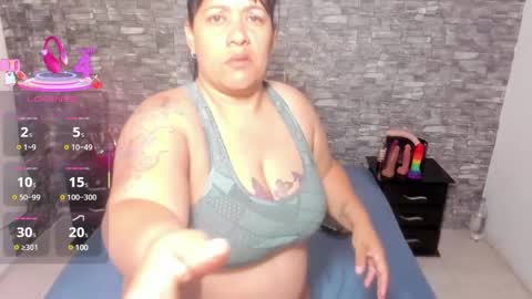 Vicky  online show from February 2025 10:15:02 AM