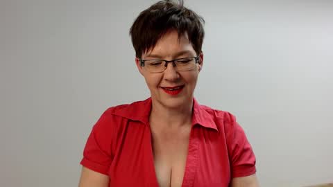 Sofie Velvet online show from January 2025 05:53:01 PM