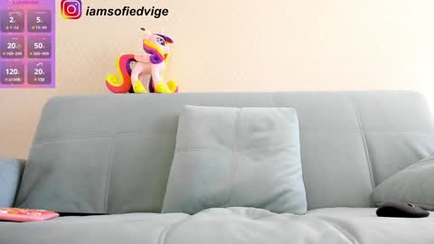 Sofia  online show from December 2024 06:32:01 AM