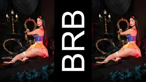  sofie  online show from November 2025 07:51:02 AM