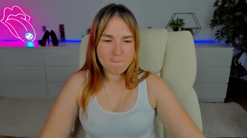 sofii_darling online show from November 2025 06:39:01 PM