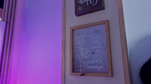 Snapshot of sofii_jones chatting on June 2026 12:32:02 AM sofii_jones online show from June 2026 12:32:02 AM