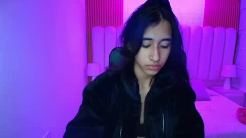 Snapshot of sofii_tk chatting on May 2026 03:12:02 AM Sofii online show from May 2026 03:12:02 AM
