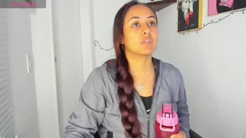 sofiia rodriguez online show from February 2025 12:34:01 PM