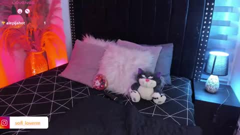 Snapshot of sofiia_rubb chatting on March 2025 06:50:02 AM Sofia online show from March 2025 06:50:02 AM