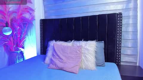 Snapshot of sofiia_rubb chatting on September 2025 05:19:02 AM Sofia online show from September 2025 05:19:02 AM