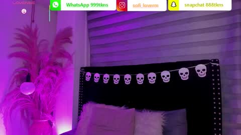 Snapshot of sofiia_rubb chatting on October 2025 04:37:01 AM Sofia online show from October 2025 04:37:01 AM