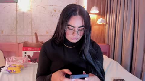 sofiia online show from June 2026 07:48:01 PM