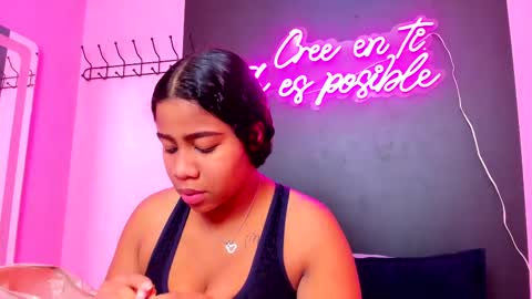 sofiifox online show from March 2025 01:06:02 PM