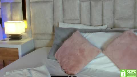 Sofia online show from February 2025 08:11:02 PM