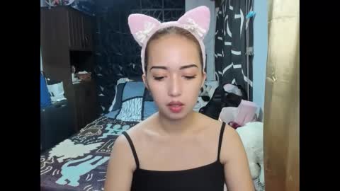 Angel online show from December 2025 04:47:02 PM