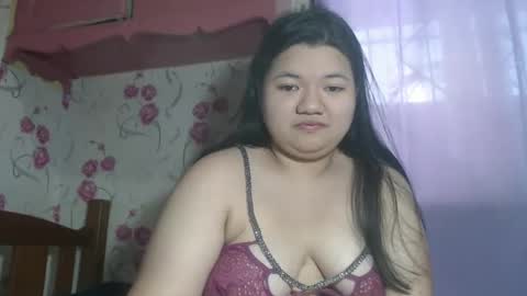 Angie online show from November 2025 03:27:02 AM