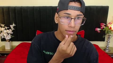 Cam and Amy online show from December 2024 03:00:02 PM