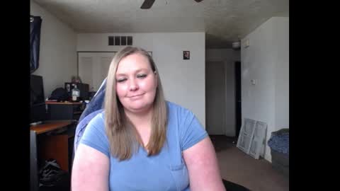 Rose online show from February 2025 08:45:01 PM