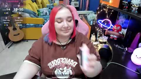 Sofie online show from March 2025 10:51:01 AM