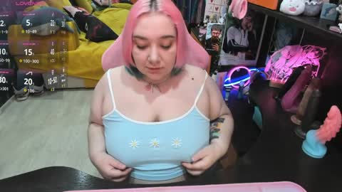 Sofie online show from March 2026 02:02:02 AM