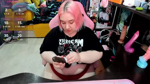 Sofie online show from April 2026 03:05:01 AM