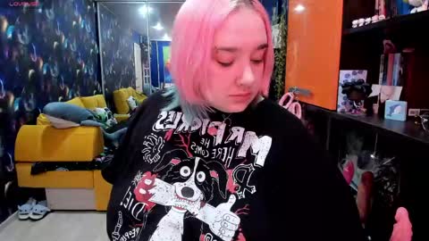 Sofie online show from April 2026 02:15:02 AM