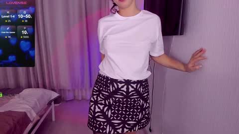 Emily online show from January 2025 09:25:01 PM