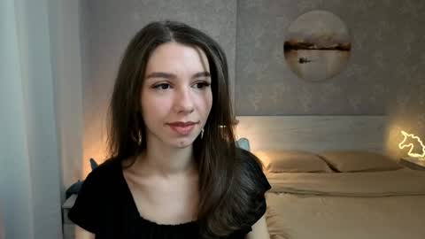 Kelly online show from September 2025 12:17:01 PM