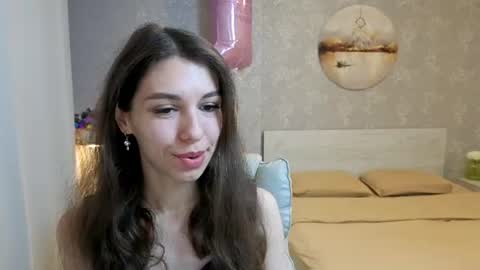 Kelly online show from June 2026 04:21:02 PM