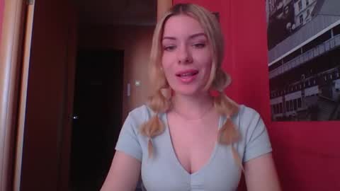 Snapshot of softy_aura chatting on May 2026 09:59:02 AM softy_aura online show from May 2026 09:59:02 AM