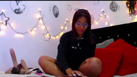  Sofy  online show from January 2025 09:57:01 PM