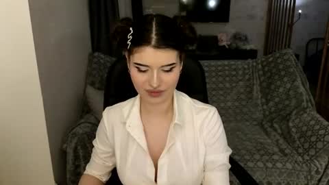 Snapshot of solanaflipper chatting on June 2026 08:23:01 PM Solana Flipper online show from June 2026 08:23:01 PM