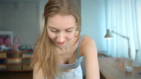 Bella online show from February 2025 09:55:02 AM