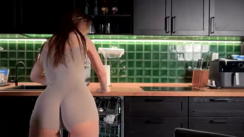 Bella online show from January 2026 04:07:02 AM