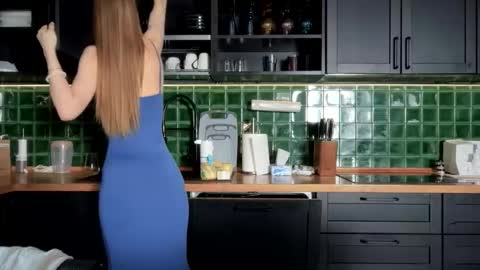 Bella online show from March 2026 04:59:02 AM