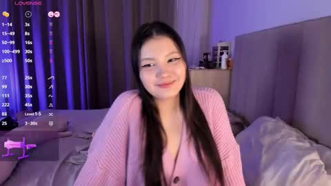 Snapshot of solar_marin chatting on March 2026 09:43:01 PM Rin online show from March 2026 09:43:01 PM