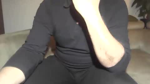 Sole Obedient online show from November 2025 06:15:01 PM