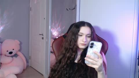 Becky online show from May 2026 07:19:02 PM