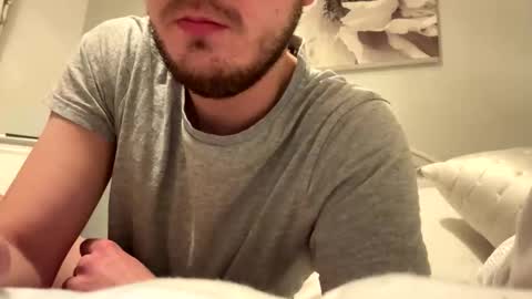 solobrit online show from November 2025 11:53:01 PM