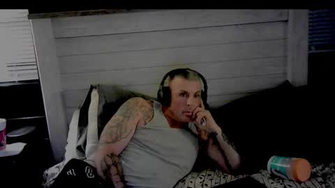 I love watching beautiful women play with themselves online show from November 2025 04:11:01 AM