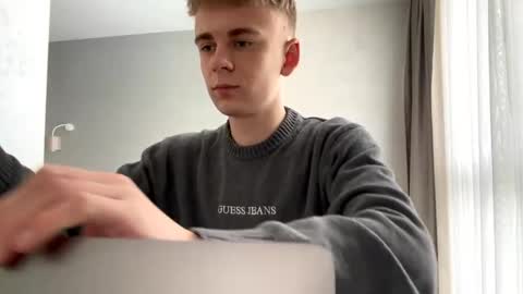 Jett online show from March 2026 11:15:02 AM