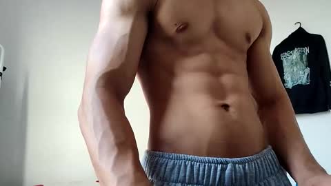 Hi Im Weller Check my Bio  online show from March 2026 10:28:01 PM