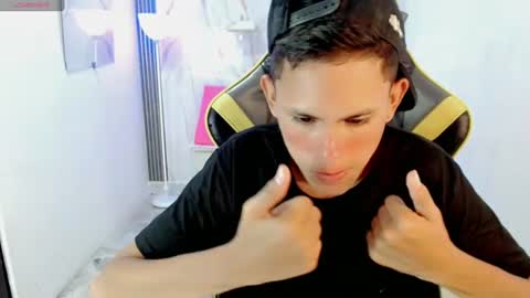 ESTEBAN online show from July 2026 11:18:01 PM