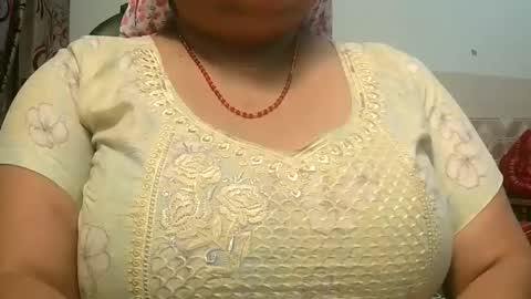 soni88888 online show from February 2025 03:32:02 PM