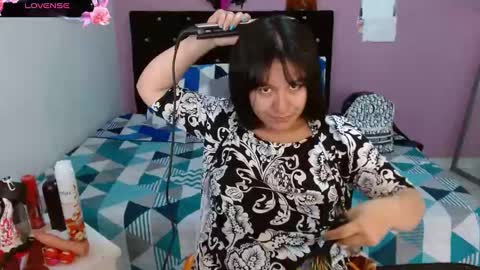 sonialatin69 online show from February 2025 02:26:01 PM